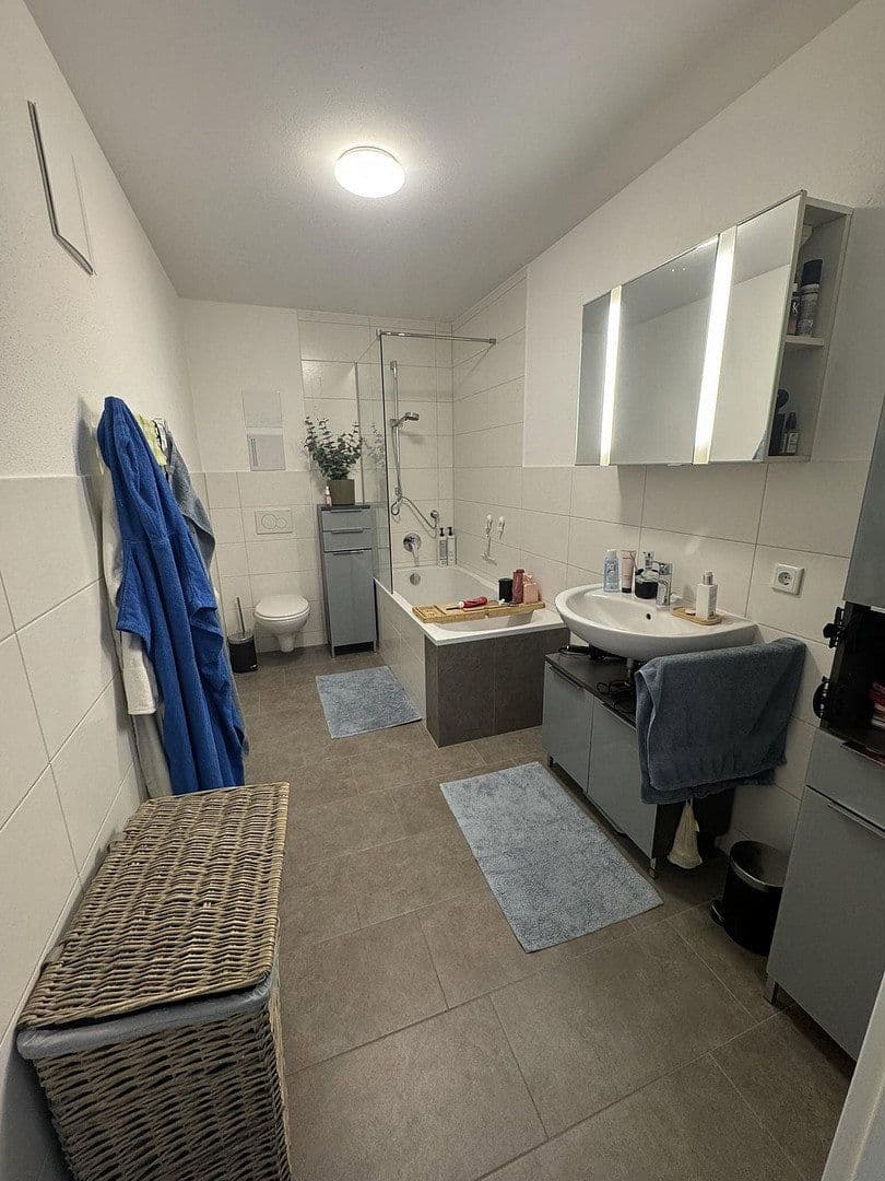 Prenájom bytu 2-izbový 60 m², Dorfen, Bavorsko Prenájom bytu 2-izbový 60 m², Dorfen, Bavorsko