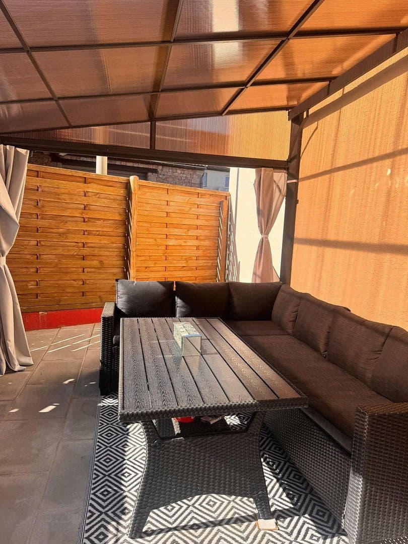 Predaj domu 119 m², pozemok 220 m², Bolanden, Porýnie-Falcko Predaj domu 119 m², pozemok 220 m², Bolanden, Porýnie-Falcko
