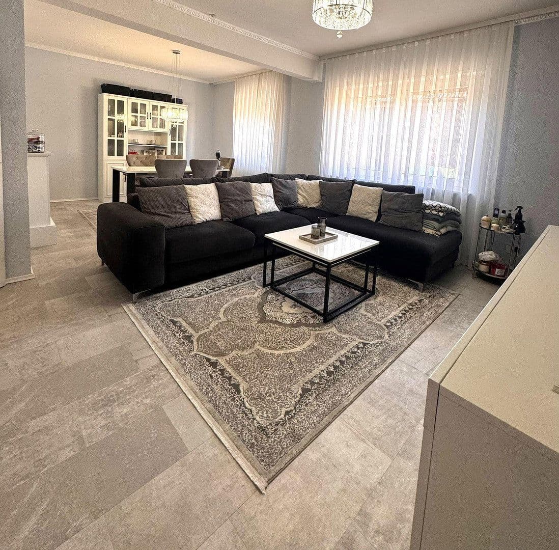Predaj domu 119 m², pozemok 220 m², Bolanden, Porýnie-Falcko Predaj domu 119 m², pozemok 220 m², Bolanden, Porýnie-Falcko