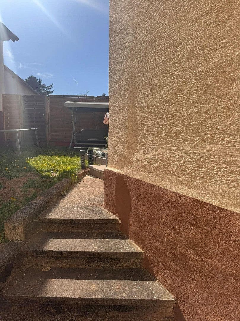 Predaj domu 119 m², pozemok 220 m², Bolanden, Porýnie-Falcko Predaj domu 119 m², pozemok 220 m², Bolanden, Porýnie-Falcko