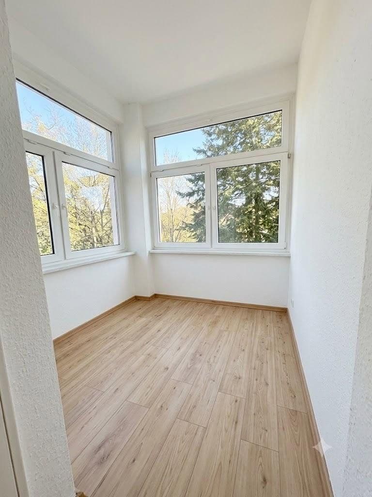 Prenájom bytu 4-izbový 110 m², Brandenburg an der Havel, Brandenbursko Prenájom bytu 4-izbový 110 m², Brandenburg an der Havel, Brandenbursko