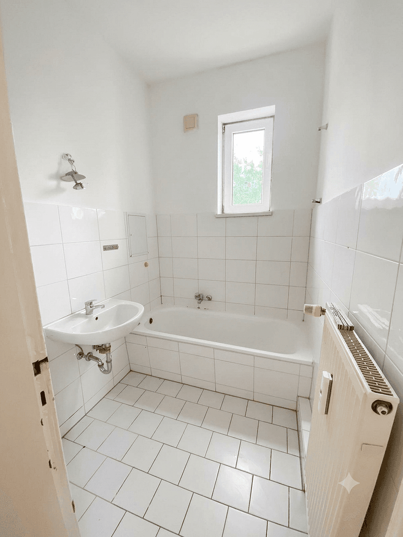 Prenájom bytu 4-izbový 110 m², Brandenburg an der Havel, Brandenbursko Prenájom bytu 4-izbový 110 m², Brandenburg an der Havel, Brandenbursko