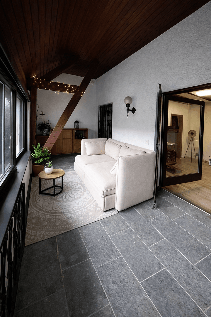 Predaj domu 354 m², pozemok 1.120 m², Nettersheim, Severné Porýnie - Westfálsko Predaj domu 354 m², pozemok 1.120 m², Nettersheim, Severné Porýnie - Westfálsko