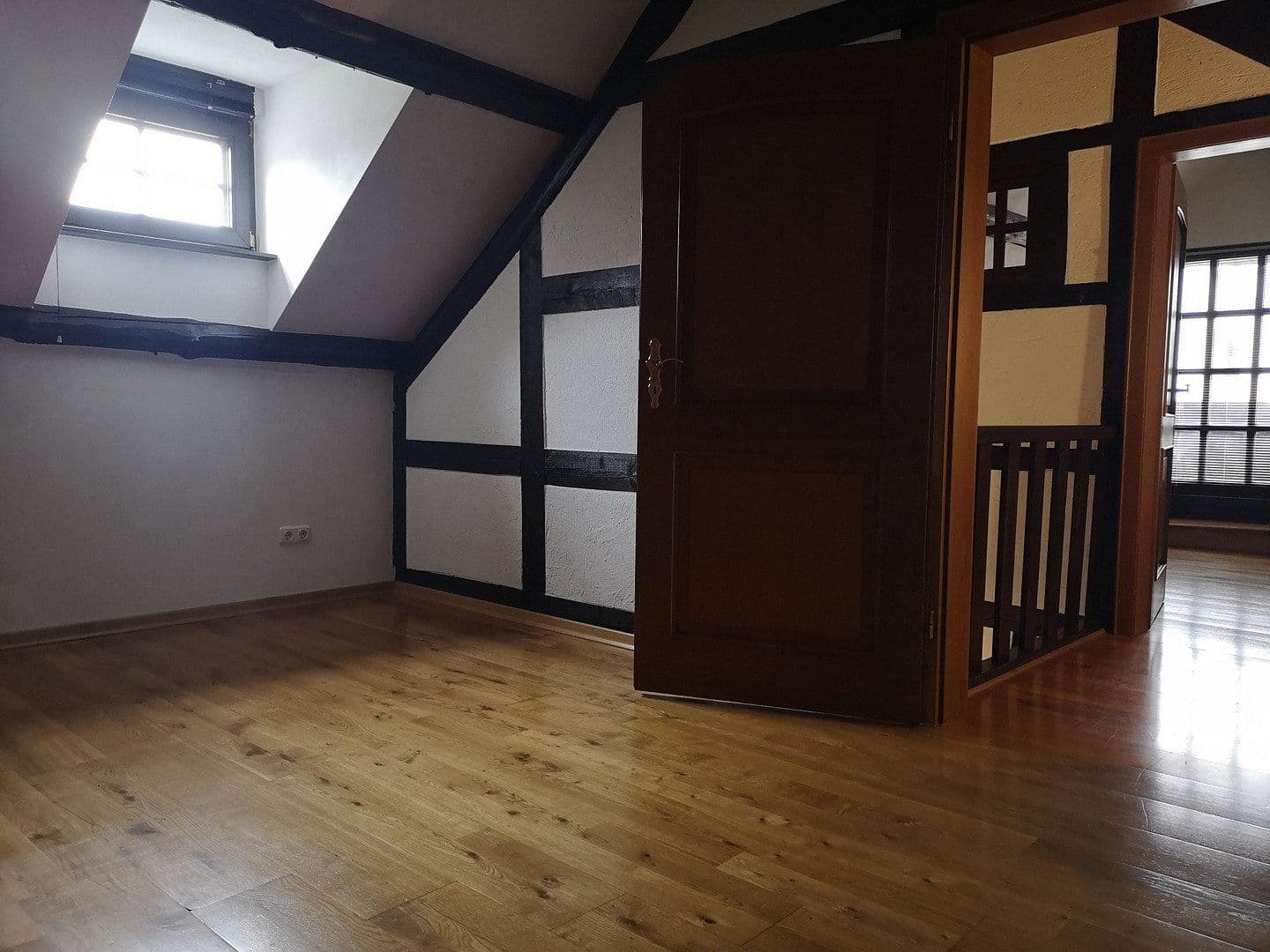 Predaj domu 354 m², pozemok 1.120 m², Nettersheim, Severné Porýnie - Westfálsko Predaj domu 354 m², pozemok 1.120 m², Nettersheim, Severné Porýnie - Westfálsko