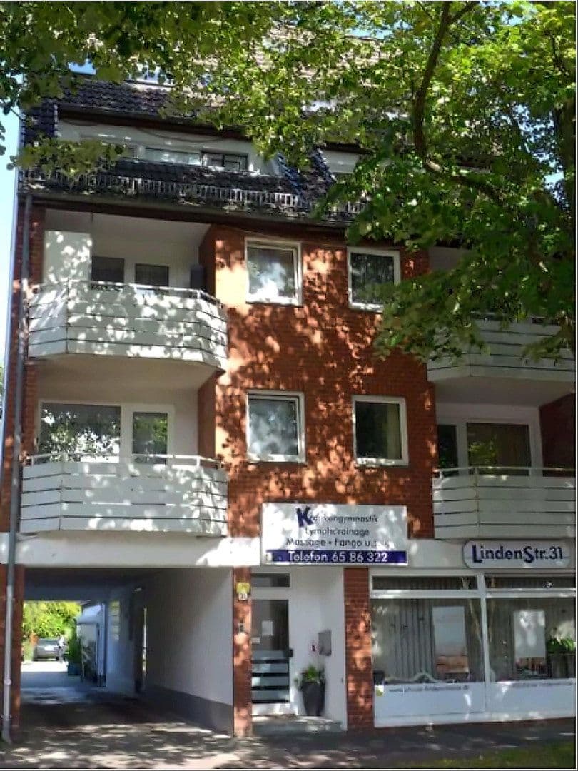 Prenájom bytu 1-izbový 38 m², Lindenstraße 31, Bremen, Brémy Prenájom bytu 1-izbový 38 m², Lindenstraße 31, Bremen, Brémy