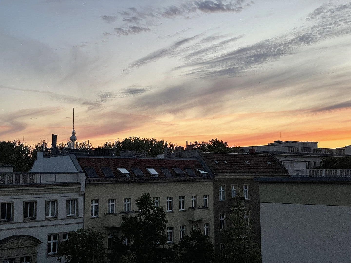 Prenájom bytu 2-izbový 65 m², Berlin, Berlín Prenájom bytu 2-izbový 65 m², Berlin, Berlín