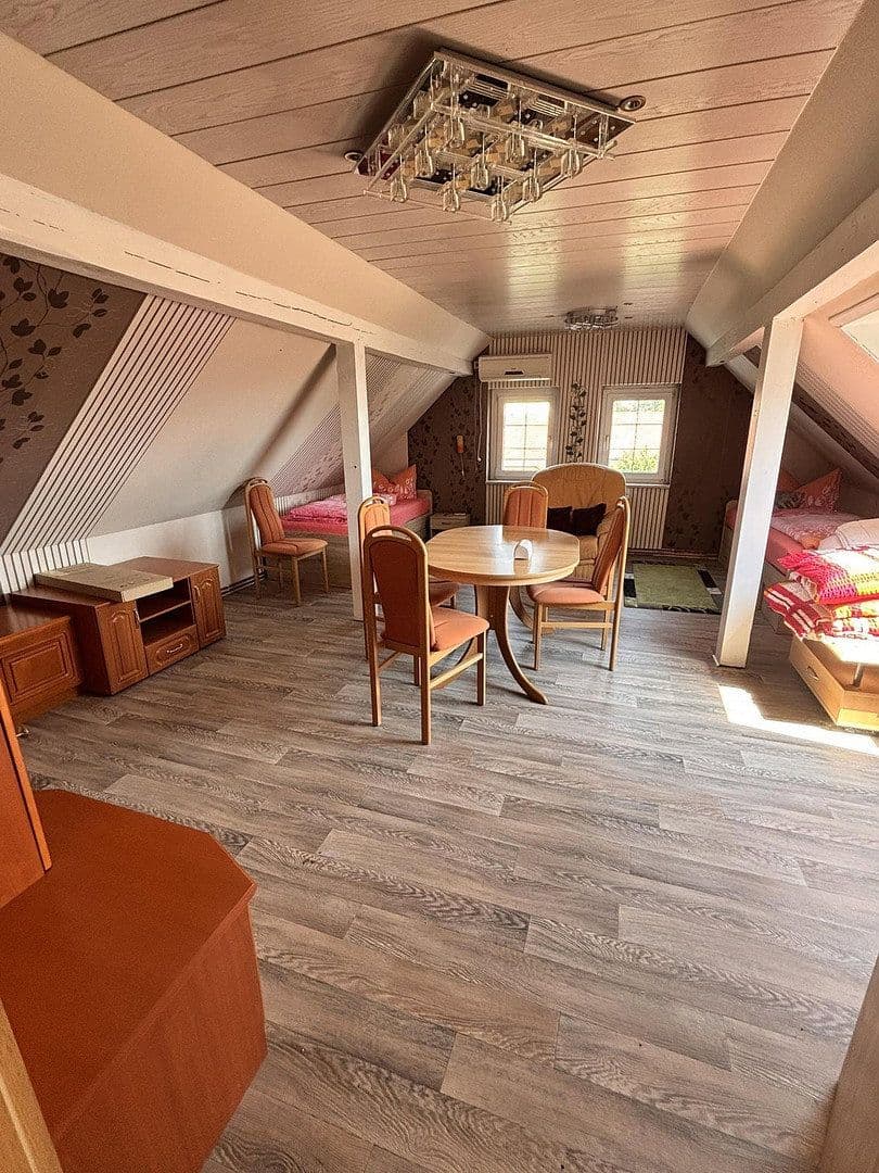 Predaj nebytového priestoru 370 m², Mittelstr. 9, Zschepplin, Sasko Predaj nebytového priestoru 370 m², Mittelstr. 9, Zschepplin, Sasko