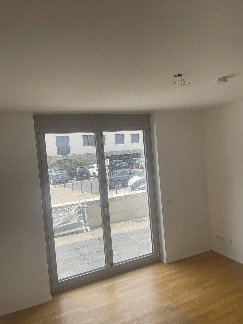 Prenájom bytu 4-izbový 120 m², Maybachstraße 15B, Stuttgart, Bádensko-Wurttembersko Prenájom bytu 4-izbový 120 m², Maybachstraße 15B, Stuttgart, Bádensko-Wurttembersko