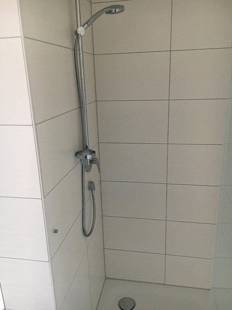 Prenájom bytu 4-izbový 120 m², Maybachstraße 15B, Stuttgart, Bádensko-Wurttembersko Prenájom bytu 4-izbový 120 m², Maybachstraße 15B, Stuttgart, Bádensko-Wurttembersko