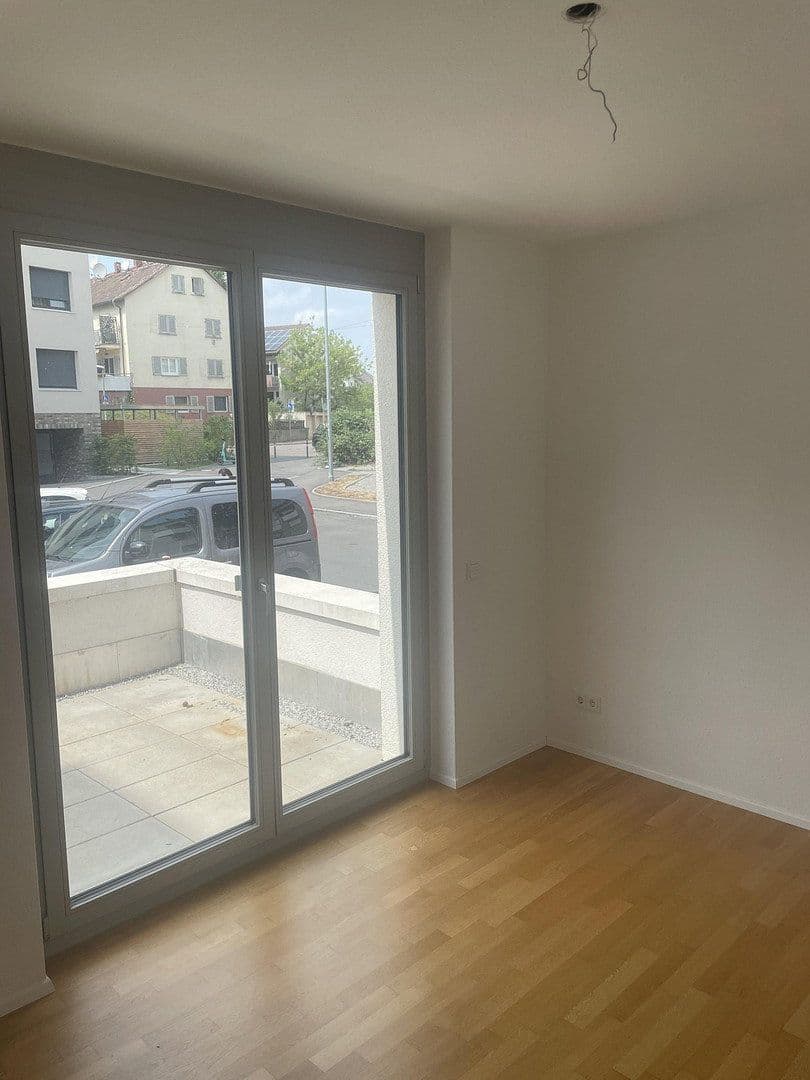 Prenájom bytu 4-izbový 120 m², Maybachstraße 15B, Stuttgart, Bádensko-Wurttembersko Prenájom bytu 4-izbový 120 m², Maybachstraße 15B, Stuttgart, Bádensko-Wurttembersko