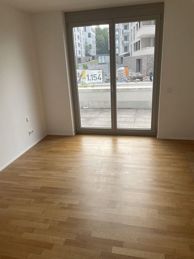 Prenájom bytu 4-izbový 120 m², Maybachstraße 15B, Stuttgart, Bádensko-Wurttembersko Prenájom bytu 4-izbový 120 m², Maybachstraße 15B, Stuttgart, Bádensko-Wurttembersko