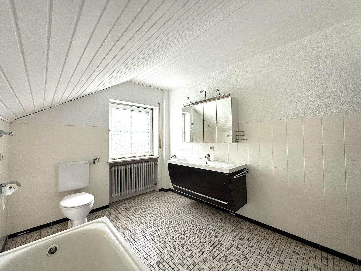 Predaj domu 222 m², pozemok 856 m², Am Giesenbach 14, Lahr/Schwarzwald, Bádensko-Wurttembersko Predaj domu 222 m², pozemok 856 m², Am Giesenbach 14, Lahr/Schwarzwald, Bádensko-Wurttembersko