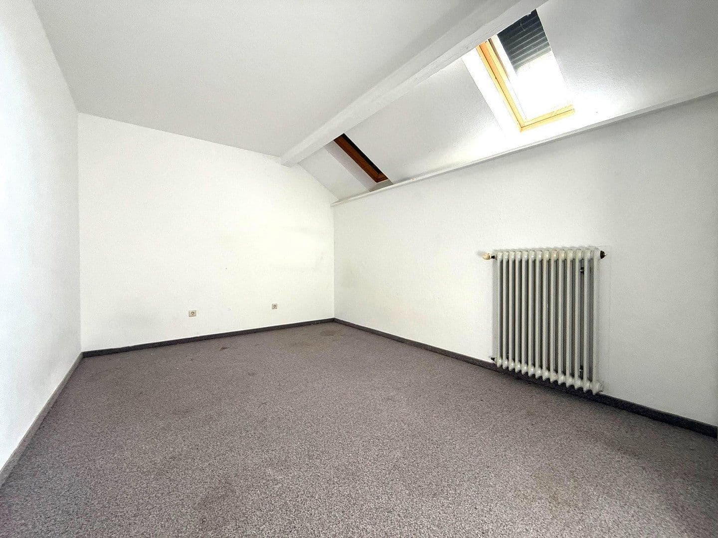 Predaj domu 222 m², pozemok 856 m², Am Giesenbach 14, Lahr/Schwarzwald, Bádensko-Wurttembersko Predaj domu 222 m², pozemok 856 m², Am Giesenbach 14, Lahr/Schwarzwald, Bádensko-Wurttembersko