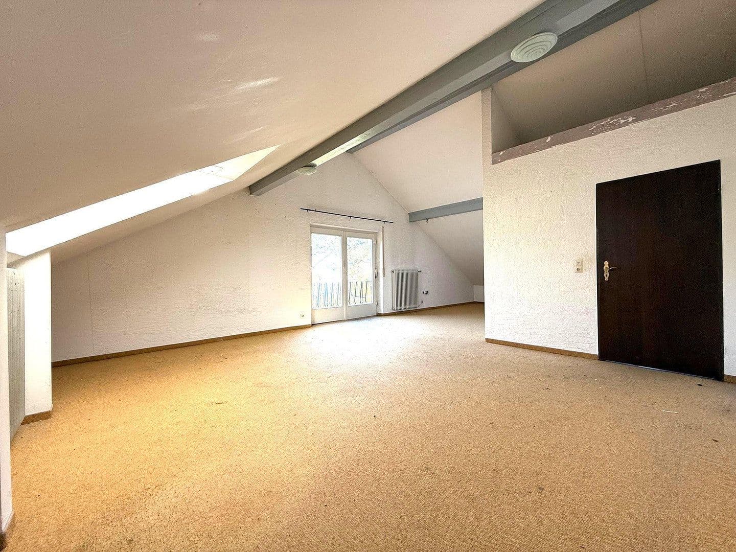 Predaj domu 222 m², pozemok 856 m², Am Giesenbach 14, Lahr/Schwarzwald, Bádensko-Wurttembersko Predaj domu 222 m², pozemok 856 m², Am Giesenbach 14, Lahr/Schwarzwald, Bádensko-Wurttembersko