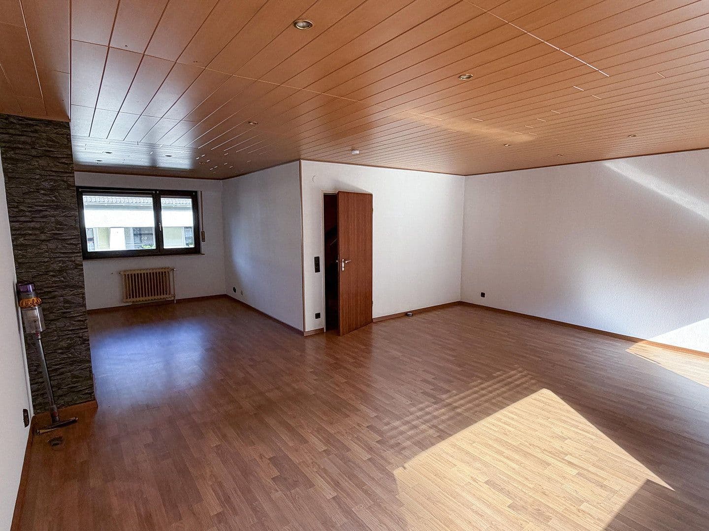 Predaj domu 120 m², pozemok 310 m², Remscheider Str. 136a, Wuppertal, Severné Porýnie - Westfálsko Predaj domu 120 m², pozemok 310 m², Remscheider Str. 136a, Wuppertal, Severné Porýnie - Westfálsko