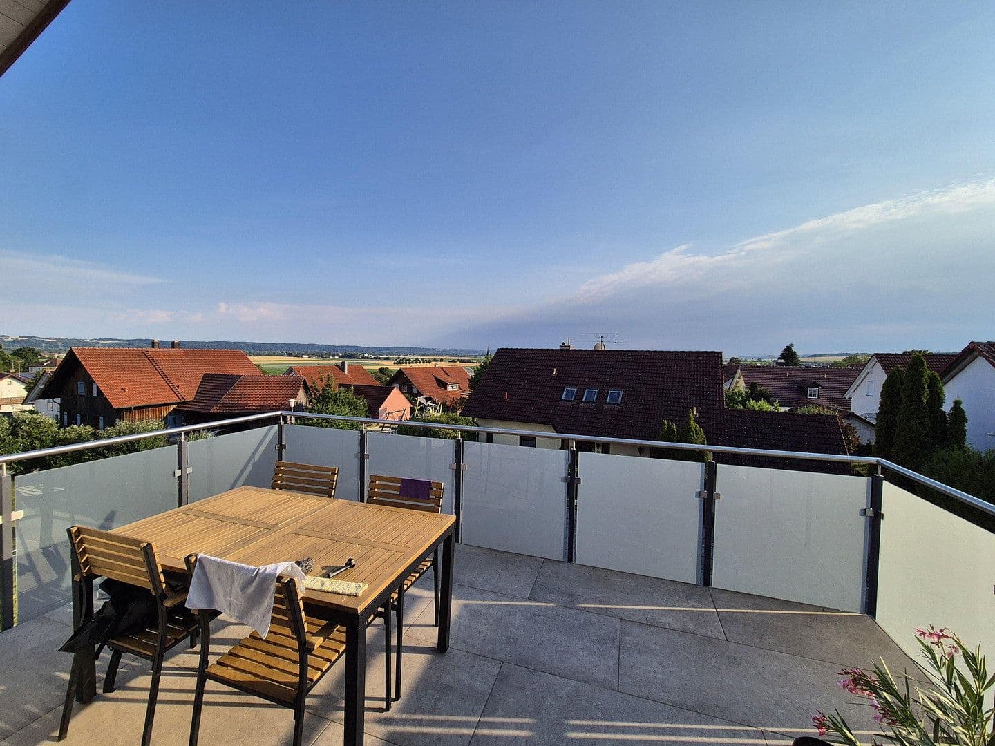Prenájom bytu 3-izbový 89 m², Obere Etzstraße 22, Essenbach, Bavorsko Prenájom bytu 3-izbový 89 m², Obere Etzstraße 22, Essenbach, Bavorsko
