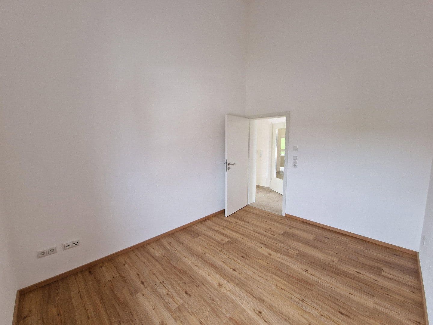 Prenájom bytu 3-izbový 89 m², Obere Etzstraße 22, Essenbach, Bavorsko Prenájom bytu 3-izbový 89 m², Obere Etzstraße 22, Essenbach, Bavorsko