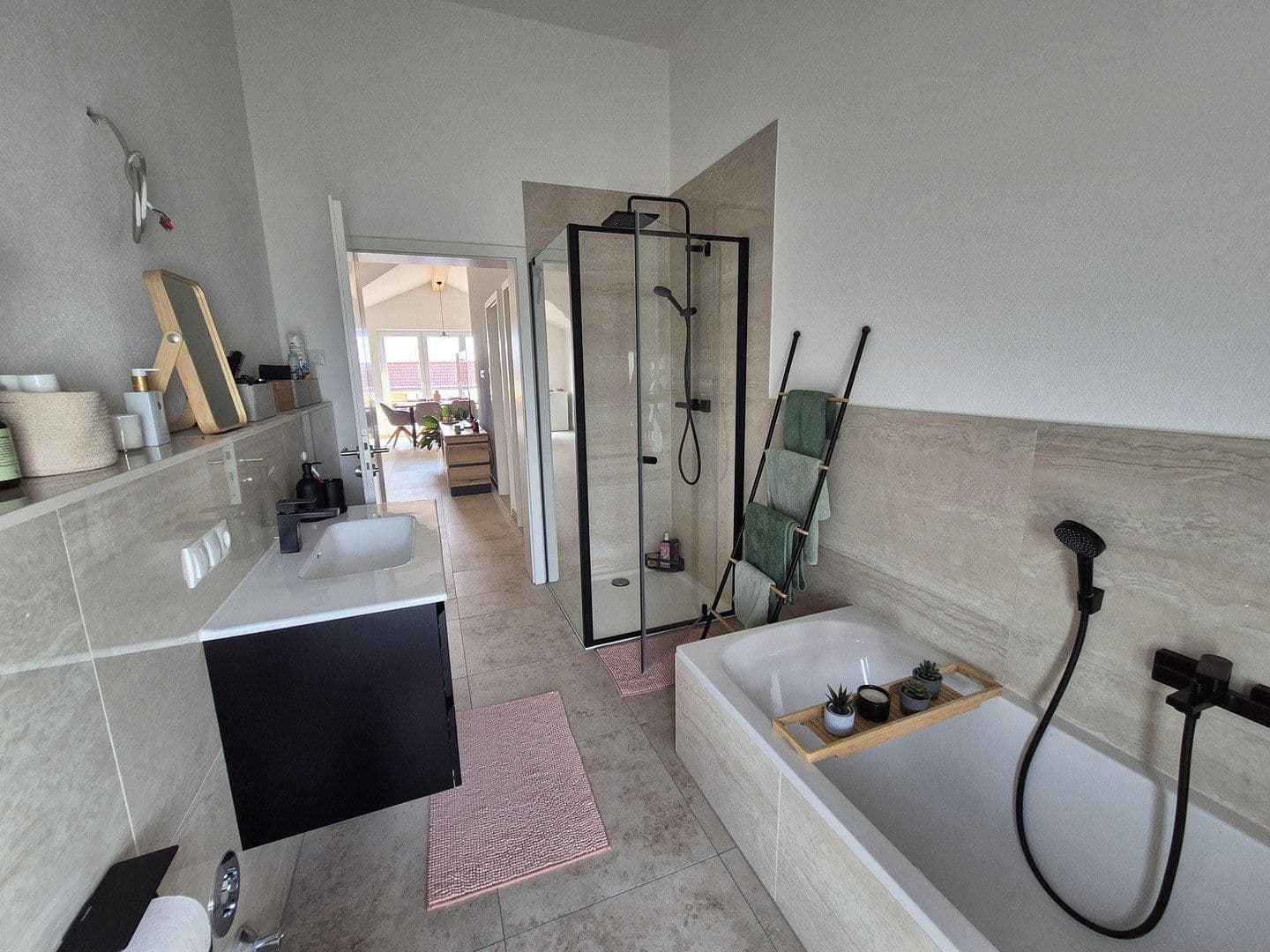 Prenájom bytu 3-izbový 89 m², Obere Etzstraße 22, Essenbach, Bavorsko Prenájom bytu 3-izbový 89 m², Obere Etzstraße 22, Essenbach, Bavorsko