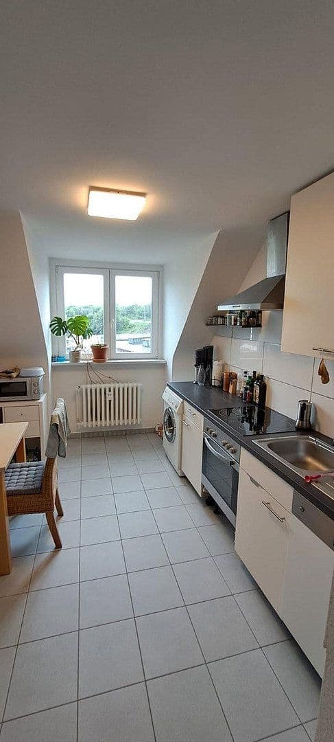 Prenájom bytu 2-izbový 60 m², Moltkestraße 9, Aachen, Severné Porýnie - Westfálsko Prenájom bytu 2-izbový 60 m², Moltkestraße 9, Aachen, Severné Porýnie - Westfálsko