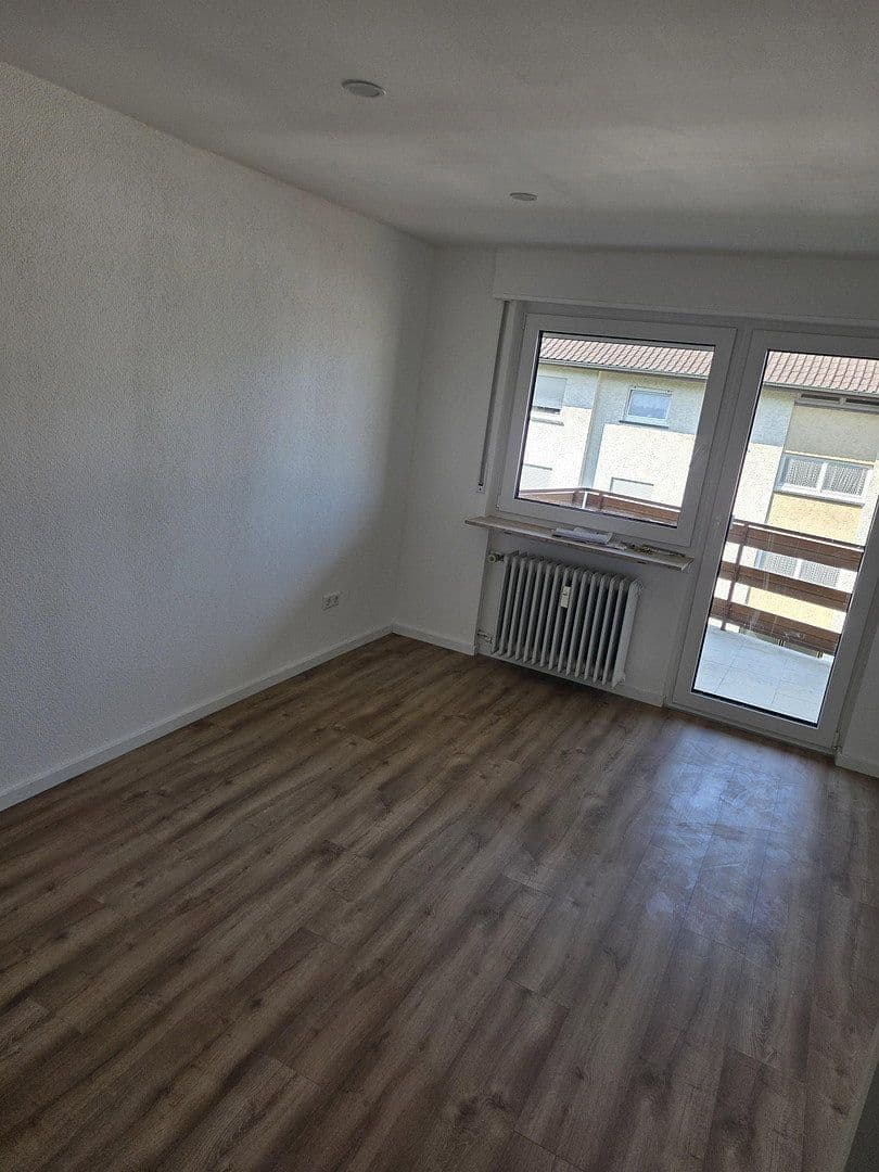 Prenájom bytu 2-izbový 45 m², Wehrstraße 4, Kürnbach, Bádensko-Wurttembersko Prenájom bytu 2-izbový 45 m², Wehrstraße 4, Kürnbach, Bádensko-Wurttembersko