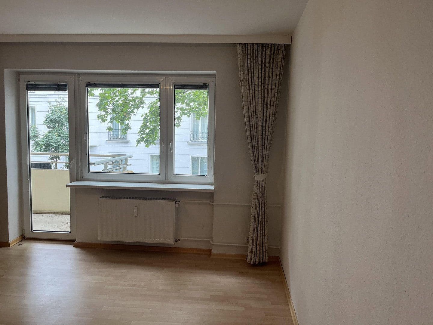 Predaj bytu 1-izbový 52 m², Berlin, Berlín Predaj bytu 1-izbový 52 m², Berlin, Berlín
