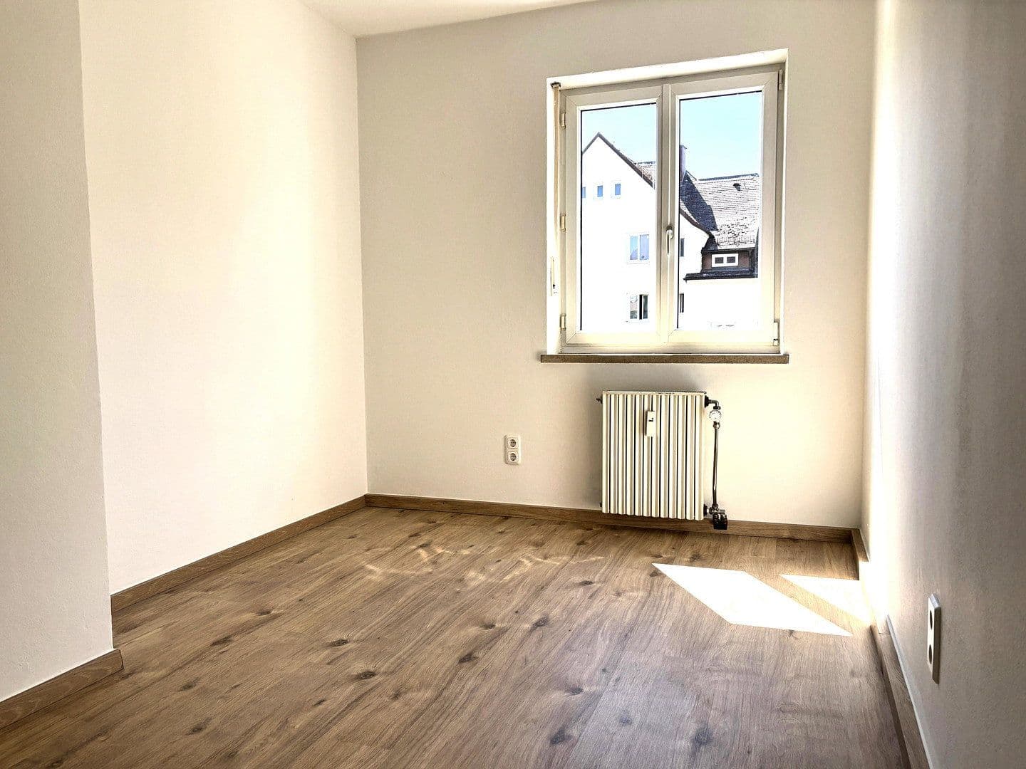 Predaj bytu 3-izbový 58 m², Kreuzederstr. 9, Freilassing, Bavorsko Predaj bytu 3-izbový 58 m², Kreuzederstr. 9, Freilassing, Bavorsko