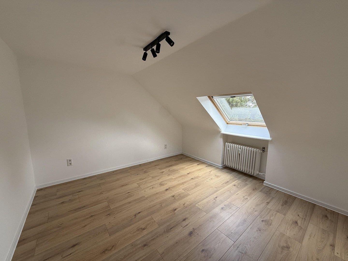 Prenájom bytu 3-izbový 62 m², Böcklinstraße, Bayreuth, Bavorsko Prenájom bytu 3-izbový 62 m², Böcklinstraße, Bayreuth, Bavorsko