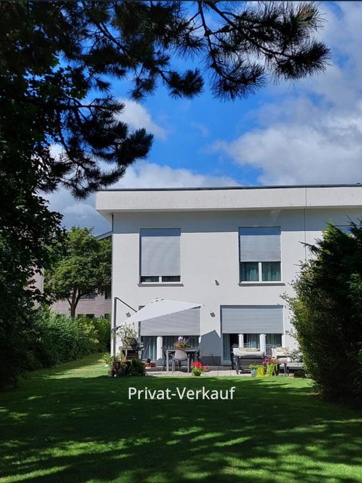 Predaj domu 210 m², pozemok 547 m², Berlin, Berlín Predaj domu 210 m², pozemok 547 m², Berlin, Berlín