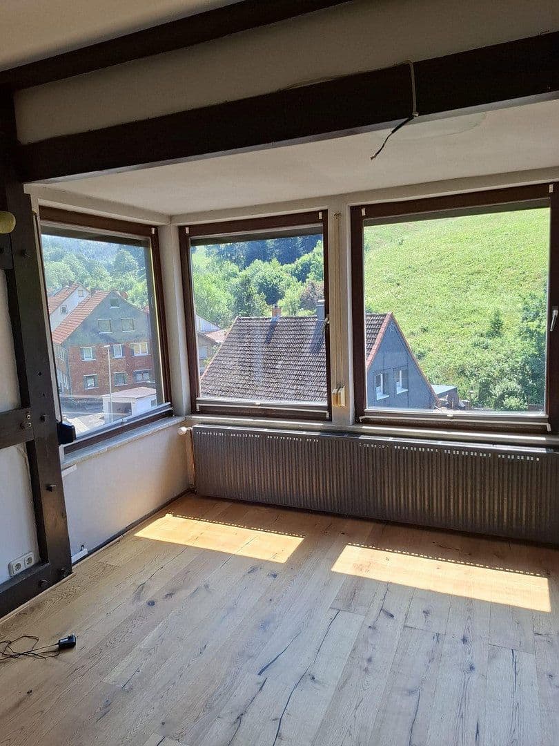 Predaj domu 166 m², pozemok 4.170 m², Osterode am Harz, Dolné Sasko Predaj domu 166 m², pozemok 4.170 m², Osterode am Harz, Dolné Sasko