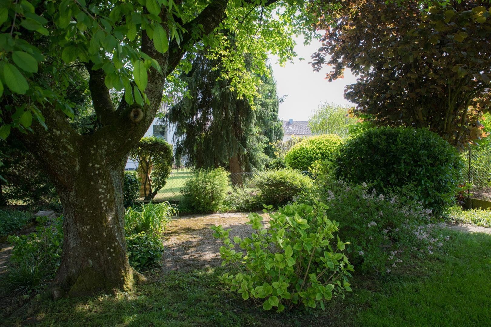 Predaj domu 185 m², pozemok 776 m², Kandel, Porýnie-Falcko Predaj domu 185 m², pozemok 776 m², Kandel, Porýnie-Falcko