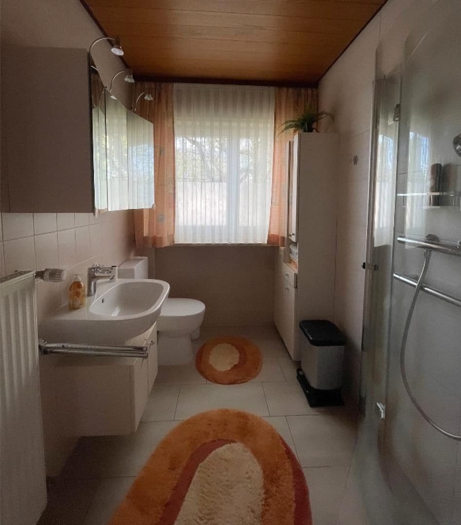 Predaj domu 185 m², pozemok 776 m², Kandel, Porýnie-Falcko Predaj domu 185 m², pozemok 776 m², Kandel, Porýnie-Falcko