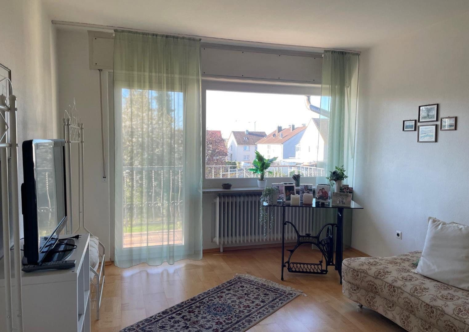Predaj domu 185 m², pozemok 776 m², Kandel, Porýnie-Falcko Predaj domu 185 m², pozemok 776 m², Kandel, Porýnie-Falcko
