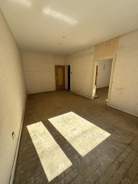 Prenájom bytu 2-izbový 72 m², Geibelstr. 15, Karlsruhe, Bádensko-Wurttembersko Prenájom bytu 2-izbový 72 m², Geibelstr. 15, Karlsruhe, Bádensko-Wurttembersko
