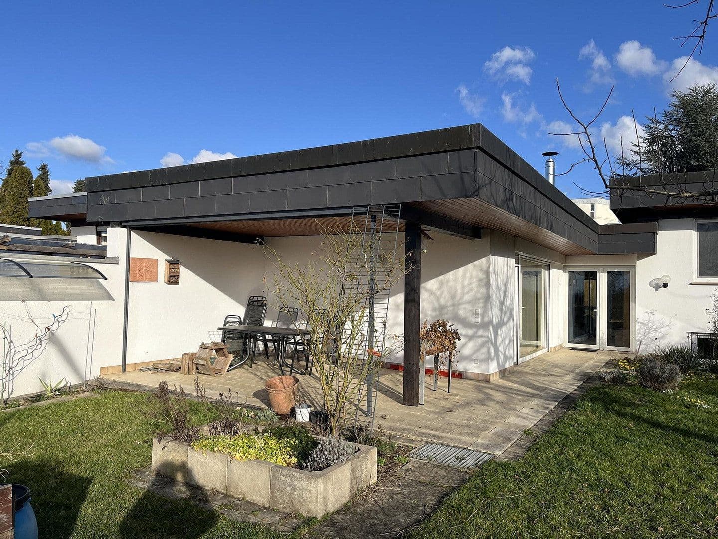 Predaj domu 150 m², pozemok 497 m², Stiegelenweg 6, Staufen im Breisgau, Bádensko-Wurttembersko Predaj domu 150 m², pozemok 497 m², Stiegelenweg 6, Staufen im Breisgau, Bádensko-Wurttembersko