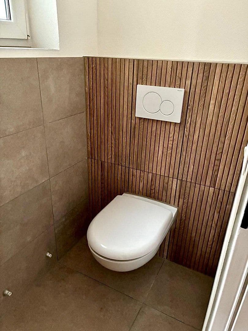 Predaj domu 245 m², pozemok 600 m², Weilersteig 2, Blaubeuren, Bádensko-Wurttembersko Predaj domu 245 m², pozemok 600 m², Weilersteig 2, Blaubeuren, Bádensko-Wurttembersko