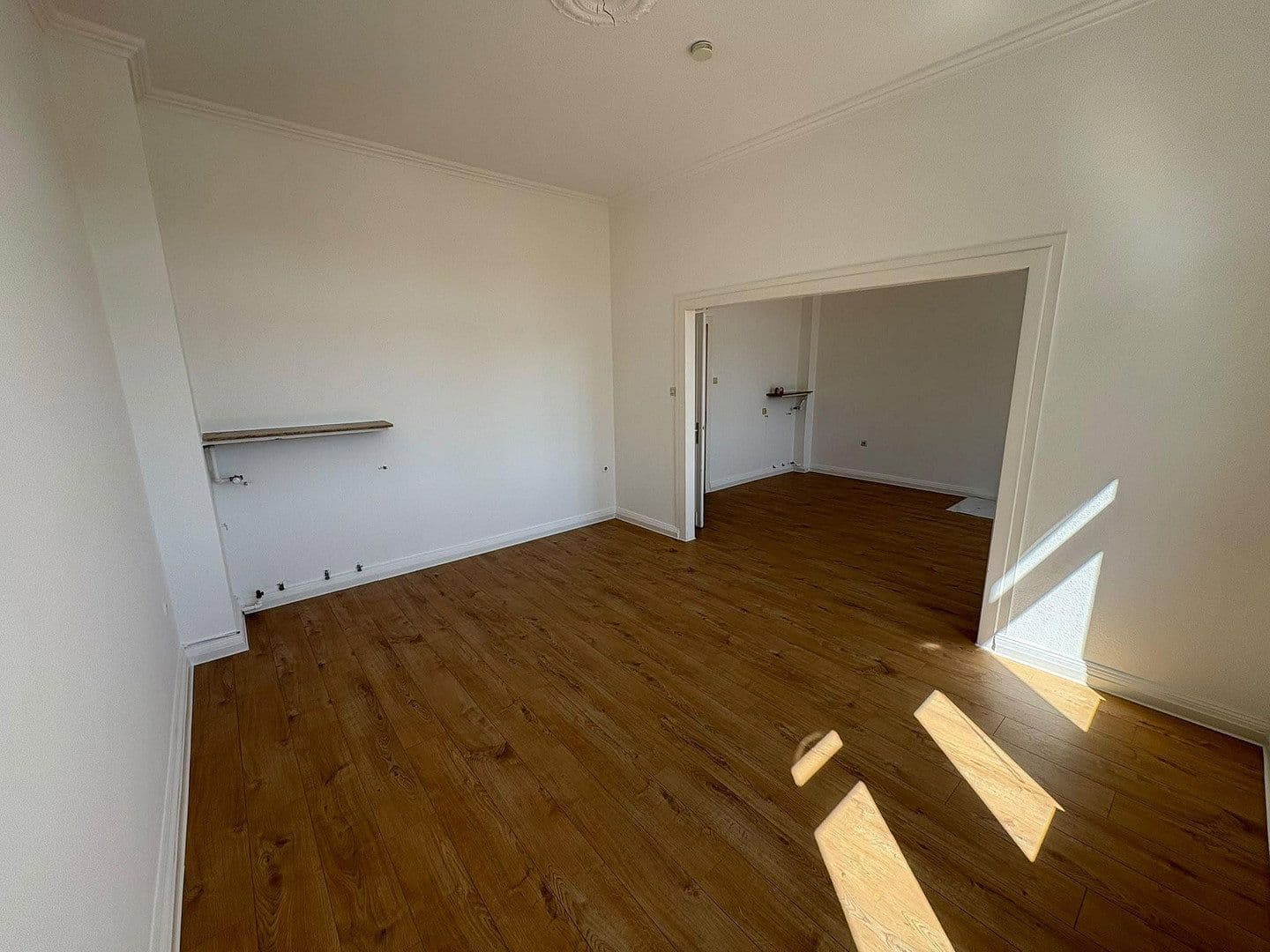 Prenájom bytu 2-izbový 80 m², Bahnstraße 6, Solingen, Severné Porýnie - Westfálsko Prenájom bytu 2-izbový 80 m², Bahnstraße 6, Solingen, Severné Porýnie - Westfálsko