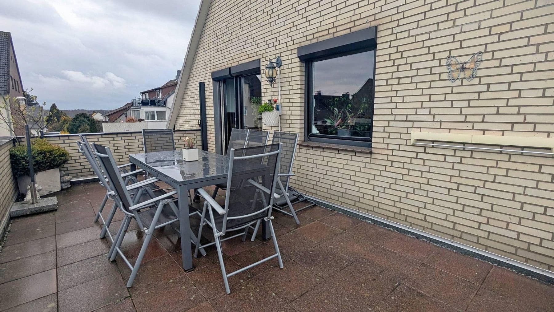 Predaj domu 259 m², pozemok 820 m², Burgsteller Weg 16, Neustadt am Rübenberge, Dolné Sasko Predaj domu 259 m², pozemok 820 m², Burgsteller Weg 16, Neustadt am Rübenberge, Dolné Sasko