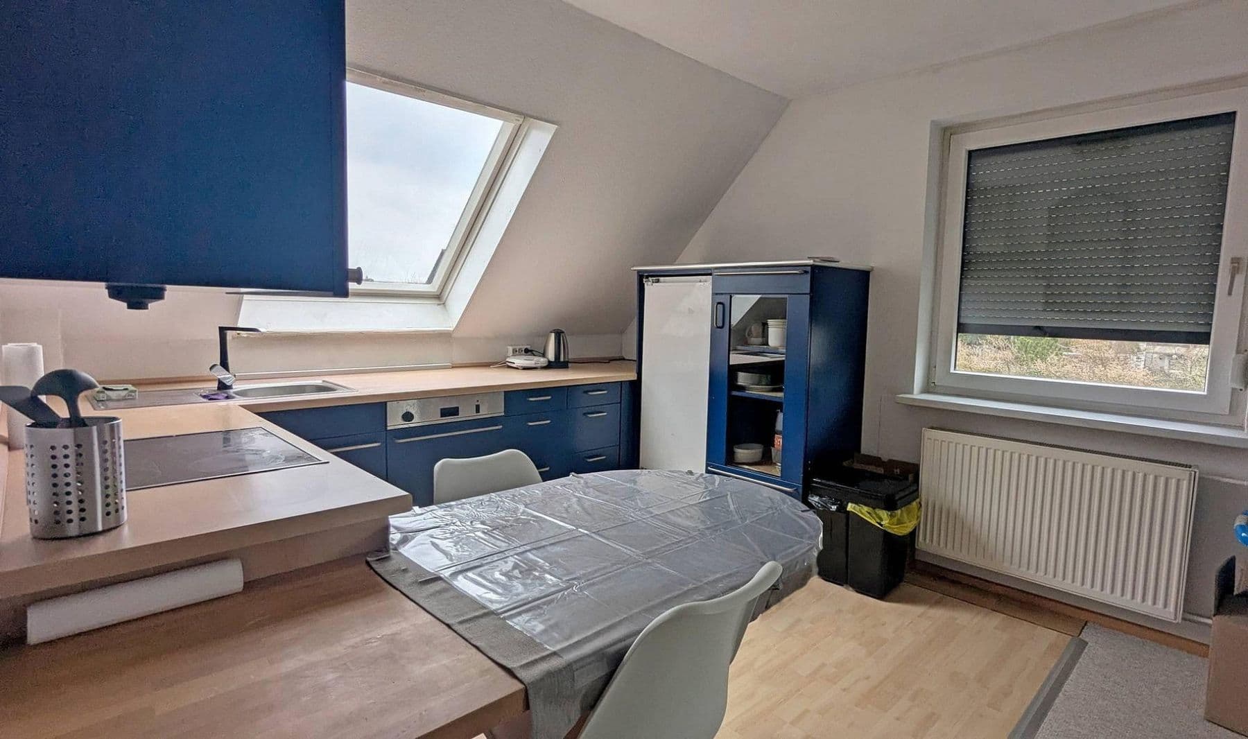 Predaj domu 259 m², pozemok 820 m², Burgsteller Weg 16, Neustadt am Rübenberge, Dolné Sasko Predaj domu 259 m², pozemok 820 m², Burgsteller Weg 16, Neustadt am Rübenberge, Dolné Sasko
