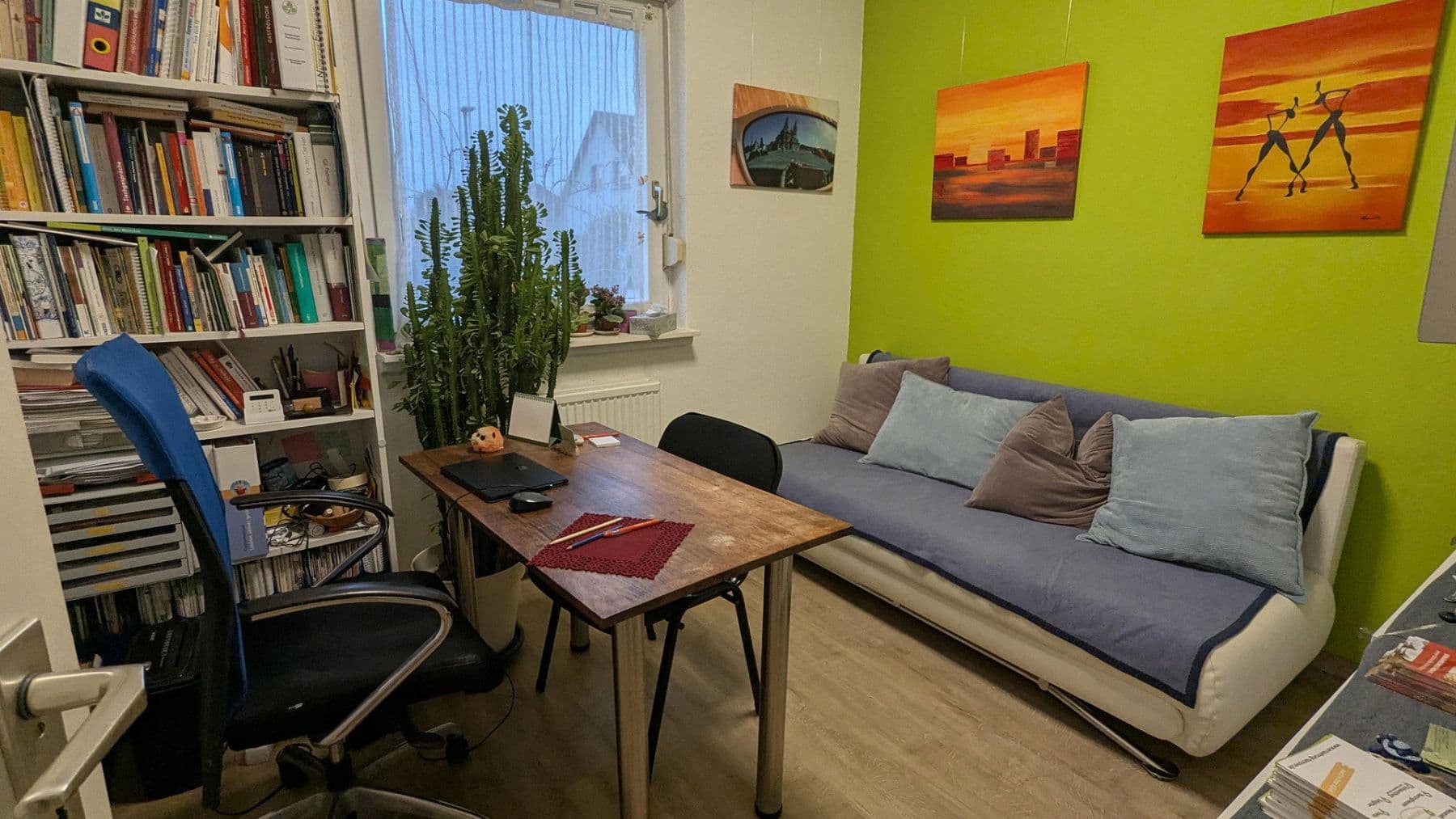 Predaj domu 259 m², pozemok 820 m², Burgsteller Weg 16, Neustadt am Rübenberge, Dolné Sasko Predaj domu 259 m², pozemok 820 m², Burgsteller Weg 16, Neustadt am Rübenberge, Dolné Sasko