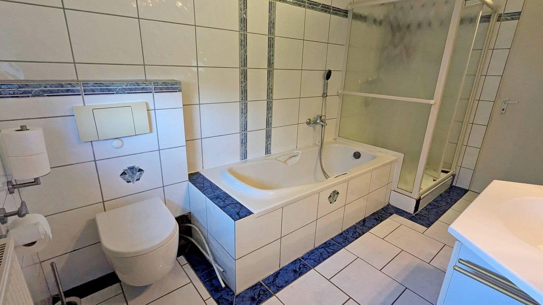 Predaj domu 259 m², pozemok 820 m², Burgsteller Weg 16, Neustadt am Rübenberge, Dolné Sasko Predaj domu 259 m², pozemok 820 m², Burgsteller Weg 16, Neustadt am Rübenberge, Dolné Sasko