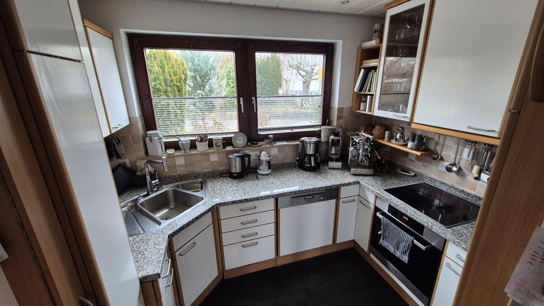 Predaj domu 131 m², pozemok 334 m², Weil im Schönbuch, Bádensko-Wurttembersko Predaj domu 131 m², pozemok 334 m², Weil im Schönbuch, Bádensko-Wurttembersko