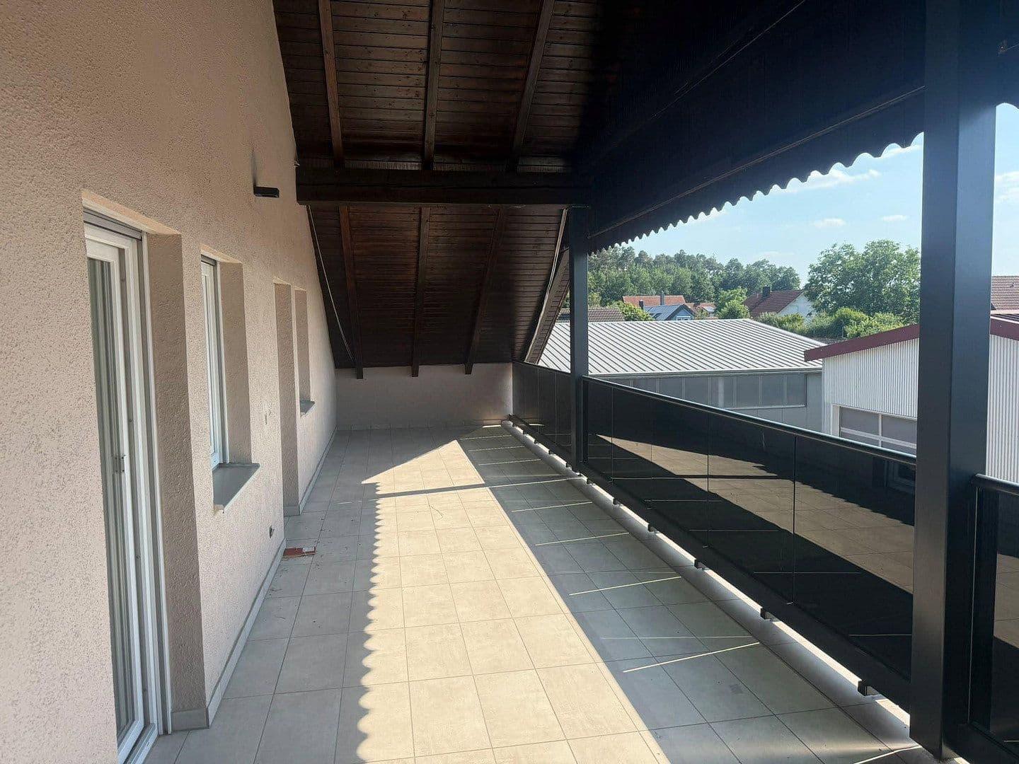 Prenájom bytu 3-izbový 130 m², Am Antoniweiher 4, Oberreichenbach, Bavorsko Prenájom bytu 3-izbový 130 m², Am Antoniweiher 4, Oberreichenbach, Bavorsko