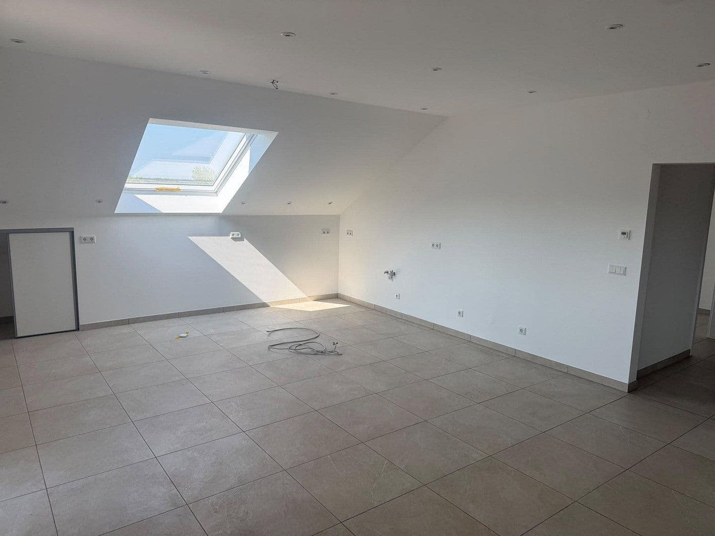 Prenájom bytu 3-izbový 130 m², Am Antoniweiher 4, Oberreichenbach, Bavorsko Prenájom bytu 3-izbový 130 m², Am Antoniweiher 4, Oberreichenbach, Bavorsko
