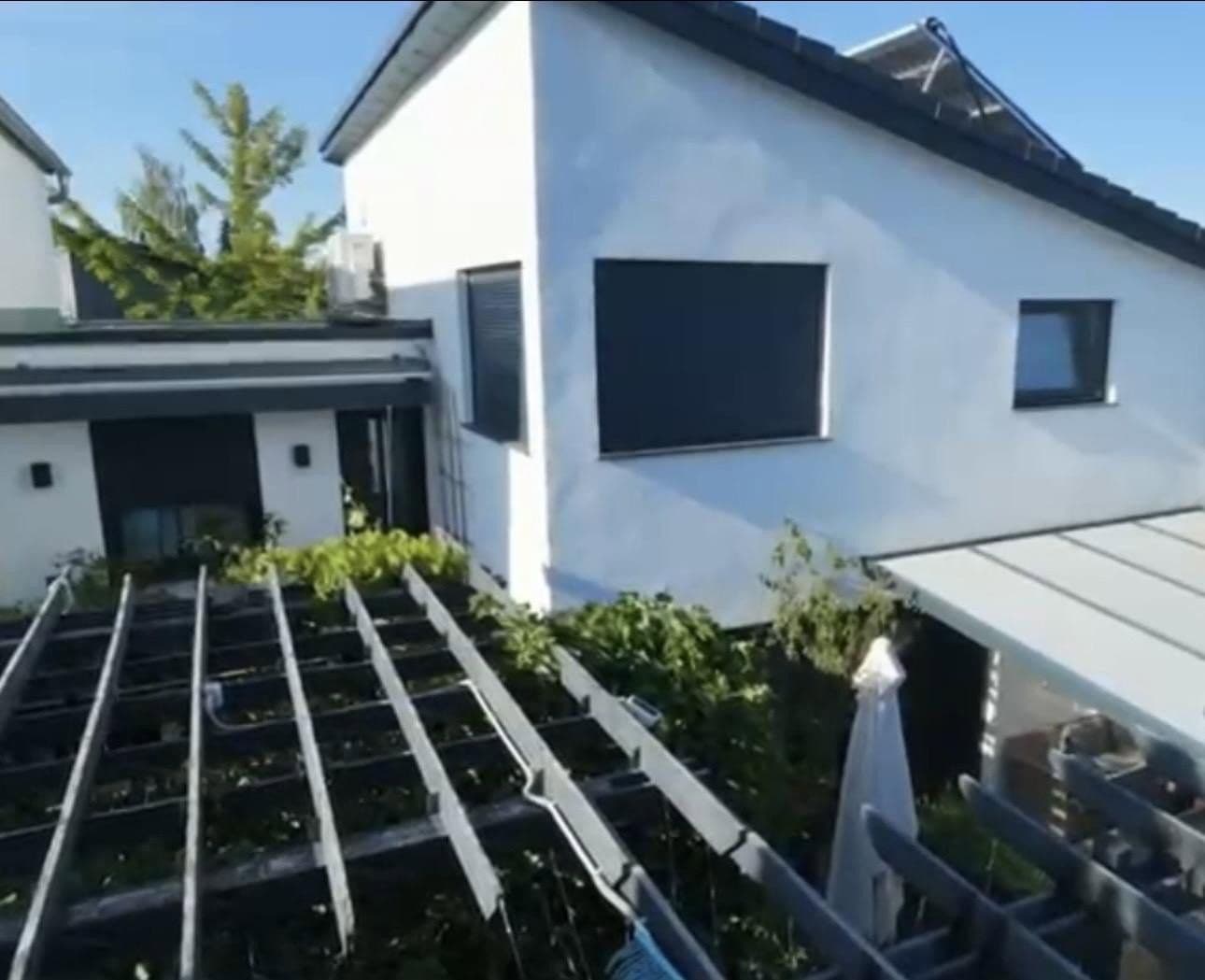 Predaj domu 123 m², pozemok 200 m², Weissach, Bádensko-Wurttembersko Predaj domu 123 m², pozemok 200 m², Weissach, Bádensko-Wurttembersko