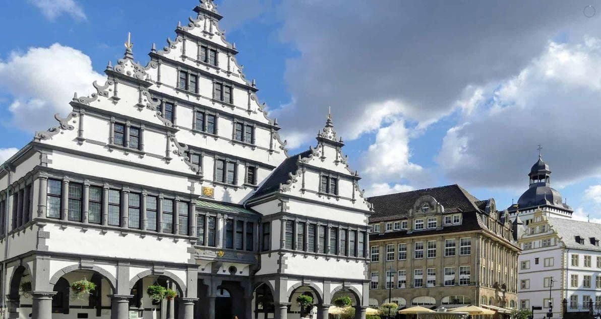 Prenájom domu 172 m², pozemok 600 m², Paderborn, Severné Porýnie - Westfálsko Prenájom domu 172 m², pozemok 600 m², Paderborn, Severné Porýnie - Westfálsko