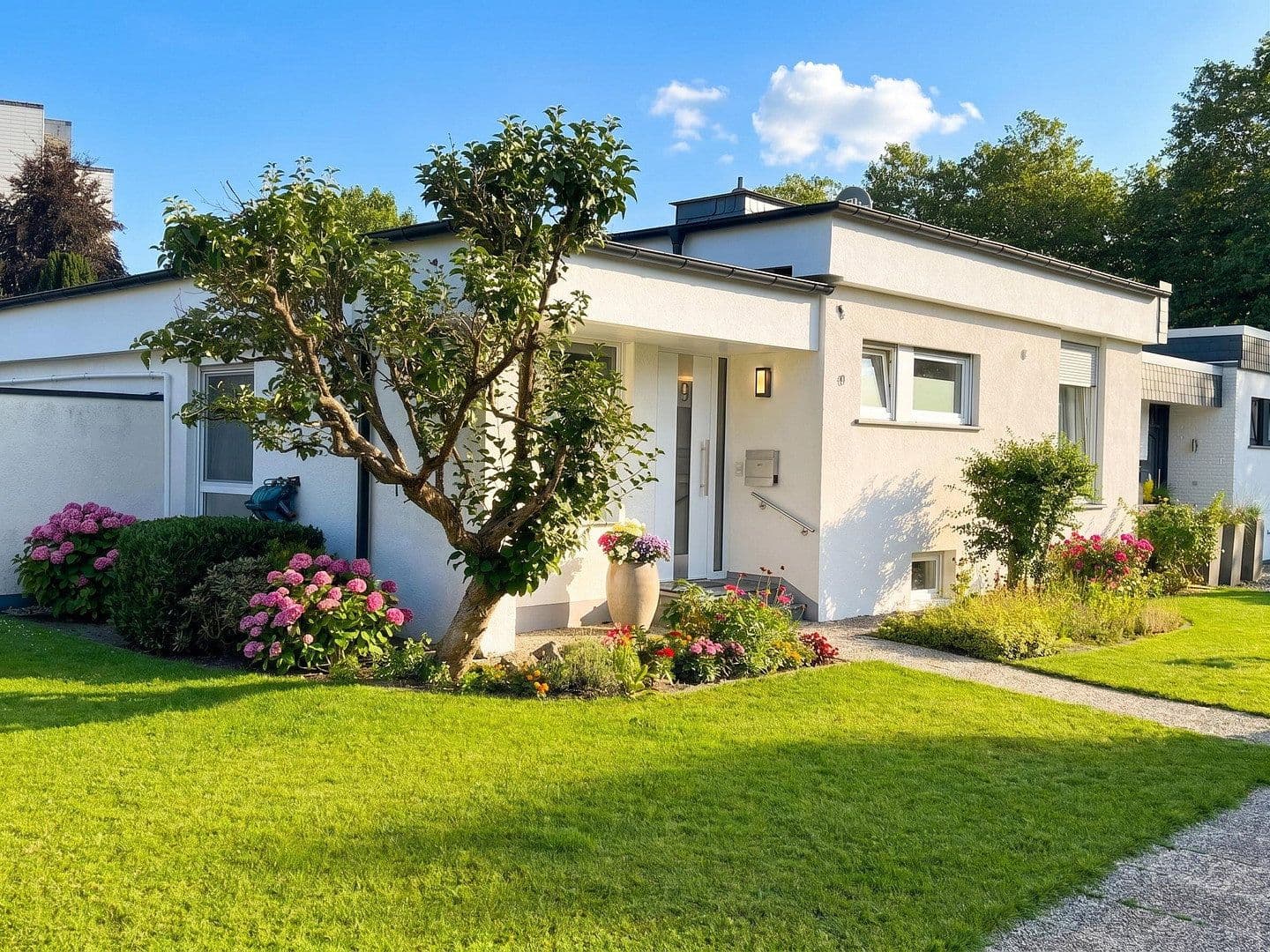 Prenájom domu 172 m², pozemok 600 m², Paderborn, Severné Porýnie - Westfálsko Prenájom domu 172 m², pozemok 600 m², Paderborn, Severné Porýnie - Westfálsko