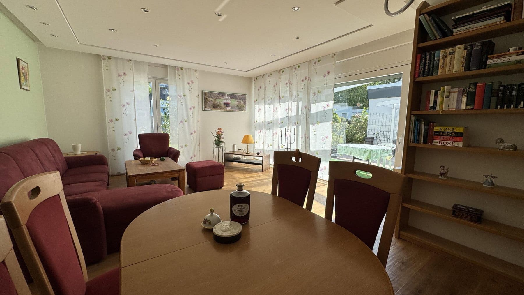 Prenájom domu 172 m², pozemok 600 m², Paderborn, Severné Porýnie - Westfálsko Prenájom domu 172 m², pozemok 600 m², Paderborn, Severné Porýnie - Westfálsko