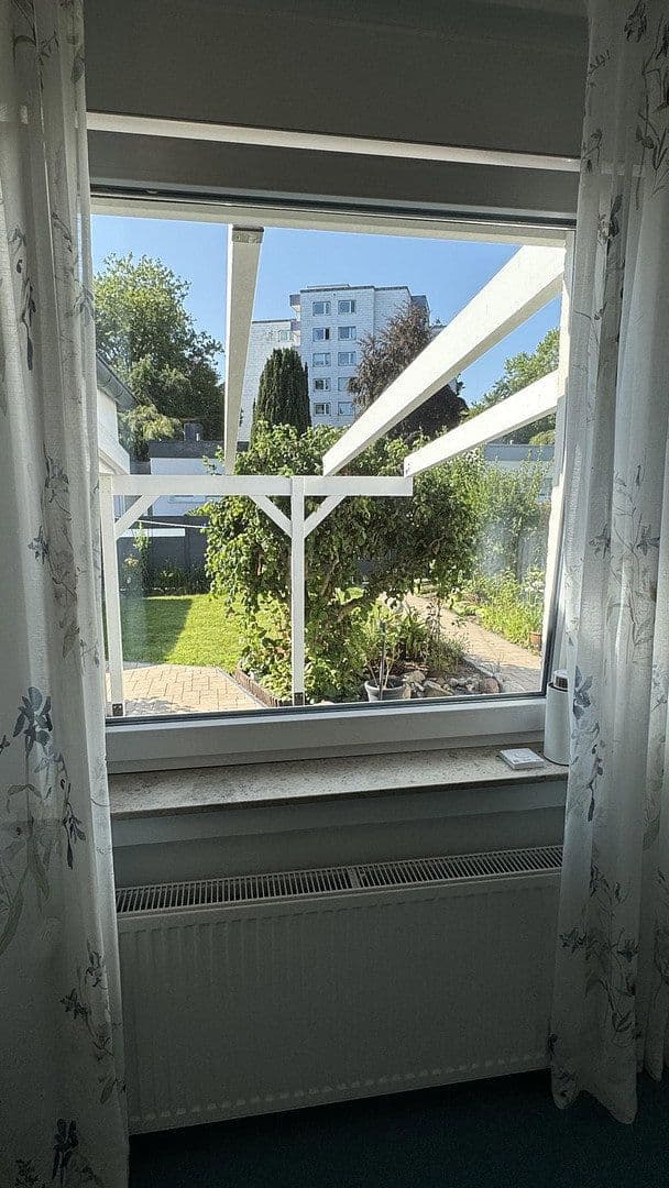 Prenájom domu 172 m², pozemok 600 m², Paderborn, Severné Porýnie - Westfálsko Prenájom domu 172 m², pozemok 600 m², Paderborn, Severné Porýnie - Westfálsko