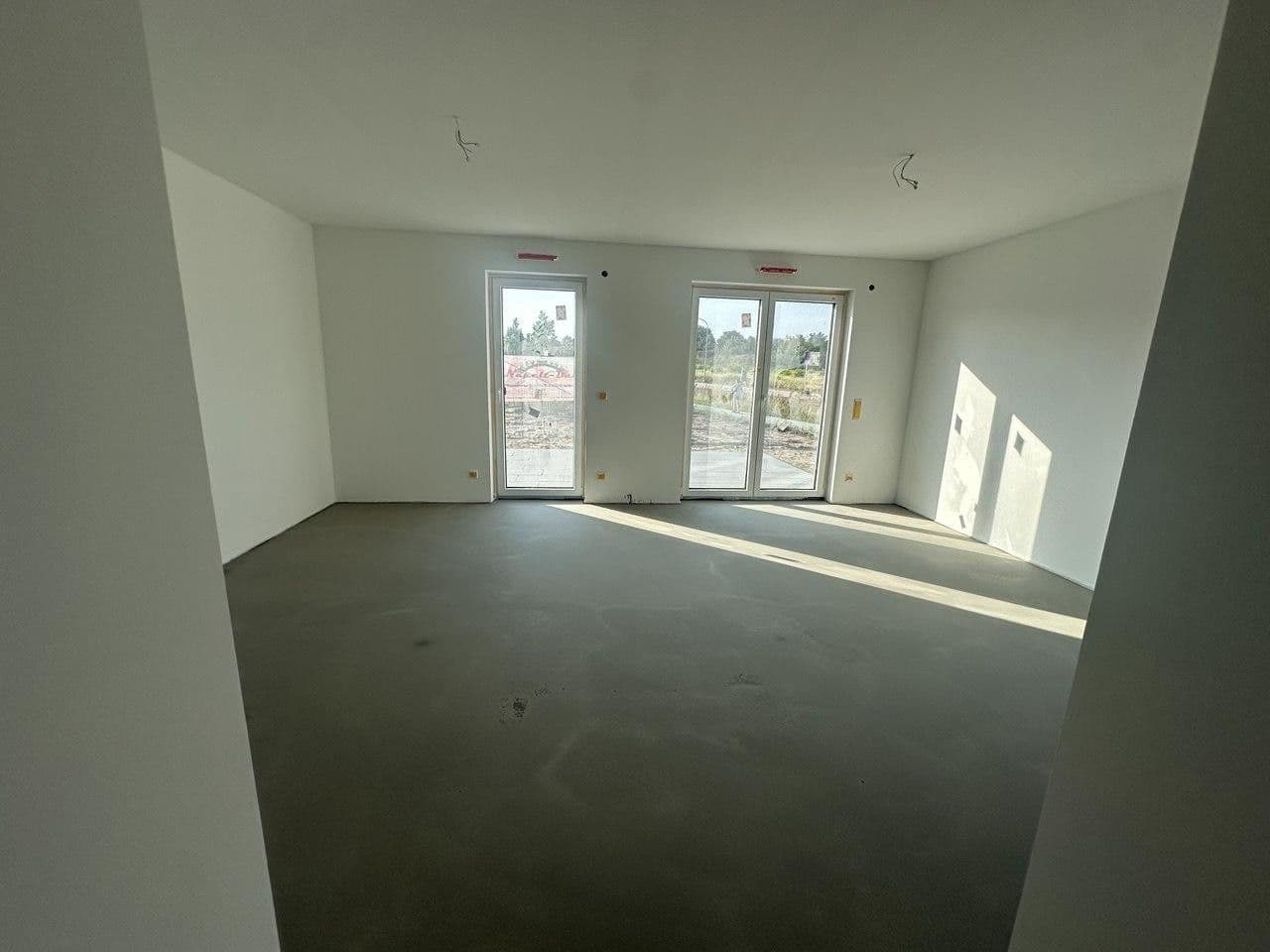 Prenájom domu 146 m², pozemok 250 m², Hugoring 2, Ludwigsfelde, Brandenbursko Prenájom domu 146 m², pozemok 250 m², Hugoring 2, Ludwigsfelde, Brandenbursko