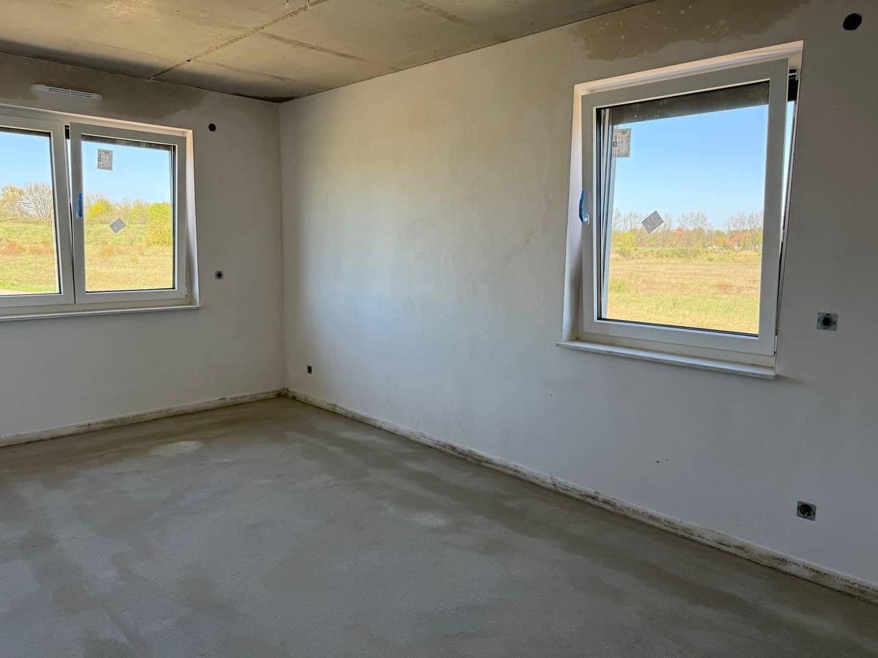 Prenájom domu 146 m², pozemok 250 m², Hugoring 2, Ludwigsfelde, Brandenbursko Prenájom domu 146 m², pozemok 250 m², Hugoring 2, Ludwigsfelde, Brandenbursko